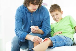 Caring For Minor Laceration Wounds